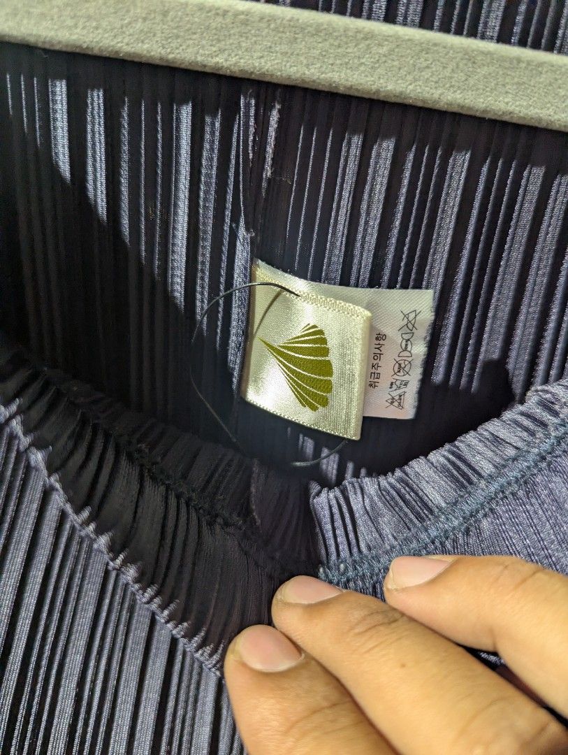 Trouser pleatsme (Category: Other Bottoms) located in Mabalacat. Submitted by samberr1827 (Listing ID 1461985111, Image 2). Description: .