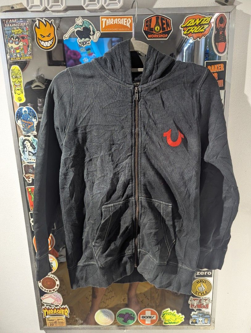 True religion jacket (Category: Hoodies) located in Mabalacat. Submitted by samberr1827 (Listing ID 1461989359, Image 1). Description: .