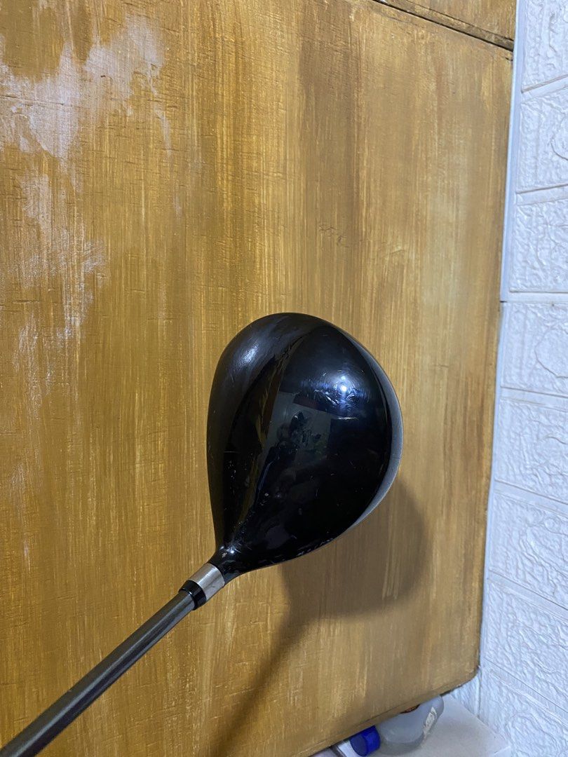 Tsuruya Golf Driver (Category: Golf) located in Makati City. Submitted by issa124 (Listing ID 1461920803, Image 3). Description: Tsuruya Golden Prix 9.5 Golf Driver Right hand - SR Flex (Stiff Regular) Stock Tsuruya Shaft Stock grip Great for beginners!! Club is in excellent condition, face is super clean, few minor scratches. Grip has sign sof usage but still good and useable. Meetups around Makati | BGC | Pasay Shipping thru Lalamove | JnT | LB