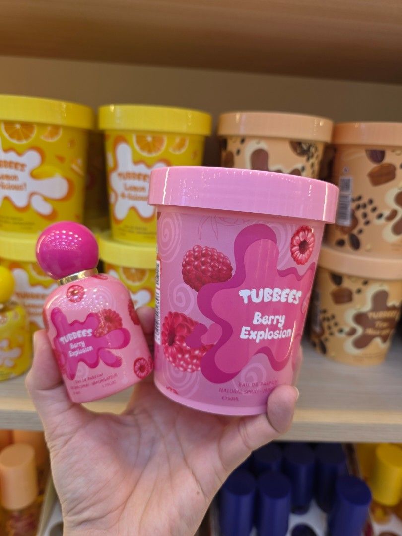 Tubbees Berry Explosion Eau de Parfum 50ml (Category: Fragrance & Deodorants) located in Rodriguez. Submitted by pasabuymokaykwe_dubai (Listing ID 1461950943, Image 1). Description: ✅️Brand New ✅️From Dubai ✅️Original Berry Explosion by Tubbees is a fragrance for women and men. This is a new fragrance. Berry Explosion was launched in 2025. The fragrance features Raspberry, Strawberry, Lychee, Blackcurrant, Blueberry, Grapefruit, Rose and Violet..