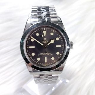 (Category: ) located in . Submitted by ann_billsonwatch (Listing ID 1461899024, Image 1). Description: .