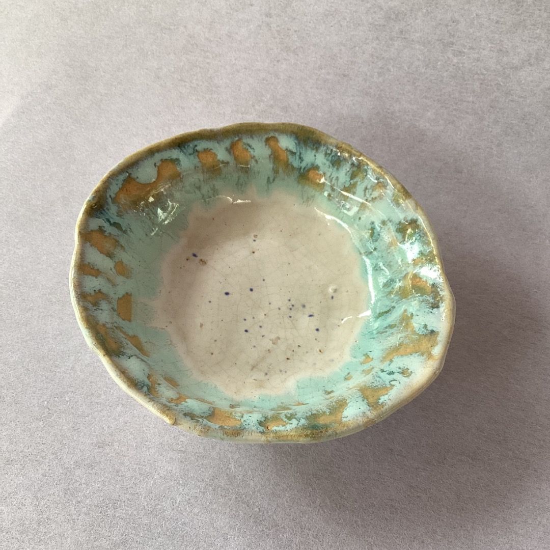 Turquoise Rimmed Fluted Snack Bowl; signed (Category: Vases & Decorative Bowls) located in Davao. Submitted by atbpshop192593 (Listing ID 1462004655, Image 1). Description: Php220 Turquoise Rimmed Fluted Snack Bowl; signed *crazing H: 1.9 inches L: 6.5 inches W: 6.2 inches Please REVIEW PHOTOS We use 100% repurposed packaging materials SF starts at Php70 via Flash Express First to pay.