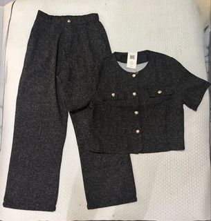 (Category: ) located in . Submitted by pinkyswearshop2.0 (Listing ID 1461849057, Image 1). Description: .