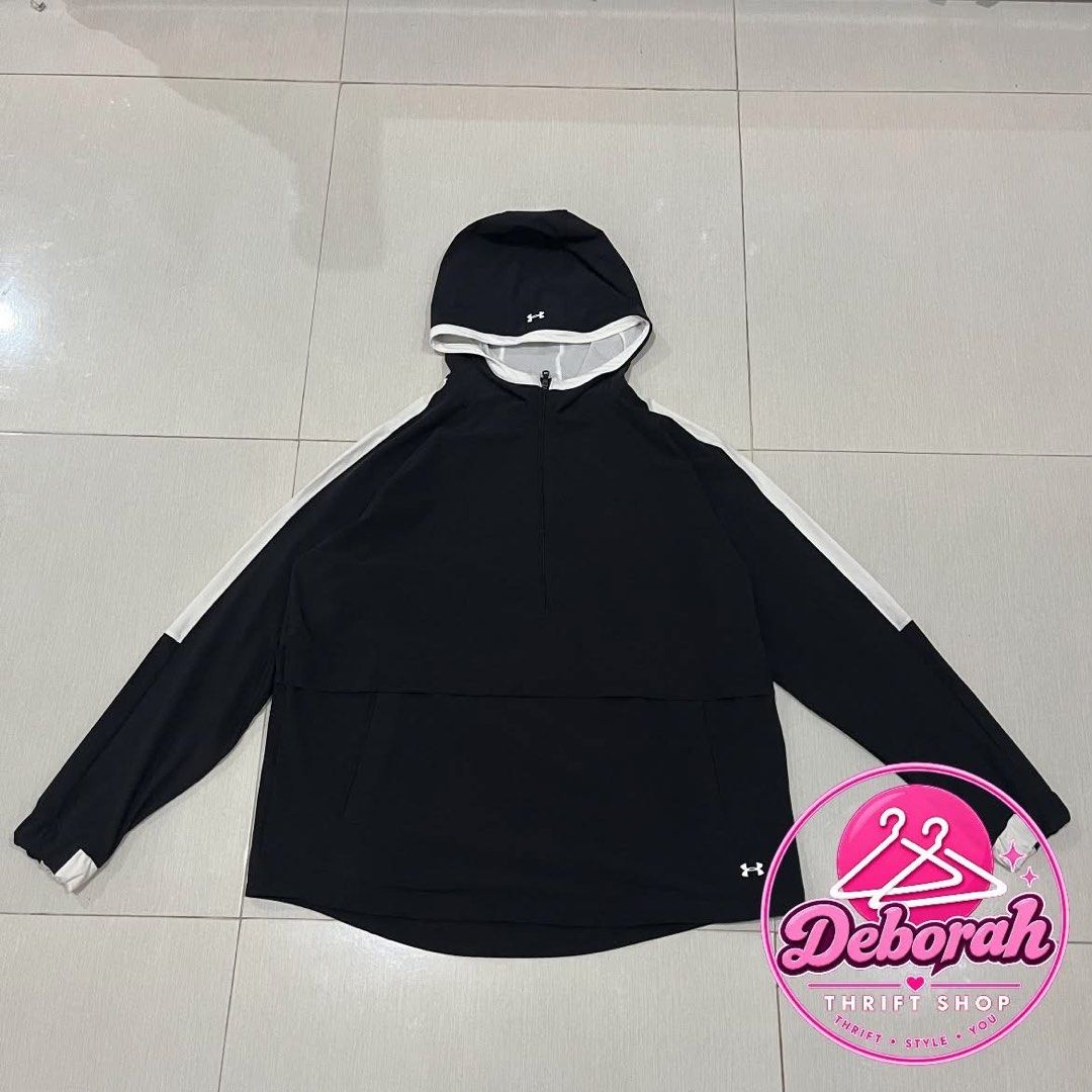 Under Armour Black White Hoodie Jacket (Category: Coats, Jackets and Outerwear) located in Dagupan City. Submitted by deborahthriftshop (Listing ID 1461945449, Image 1). Description: - Black Under Armour hoodie jacket - White stripe details on sleeves and hood - Full zipper closure - Lightweight material, ideal for workouts or casual wear - Under Armour logo featured on chest and back.