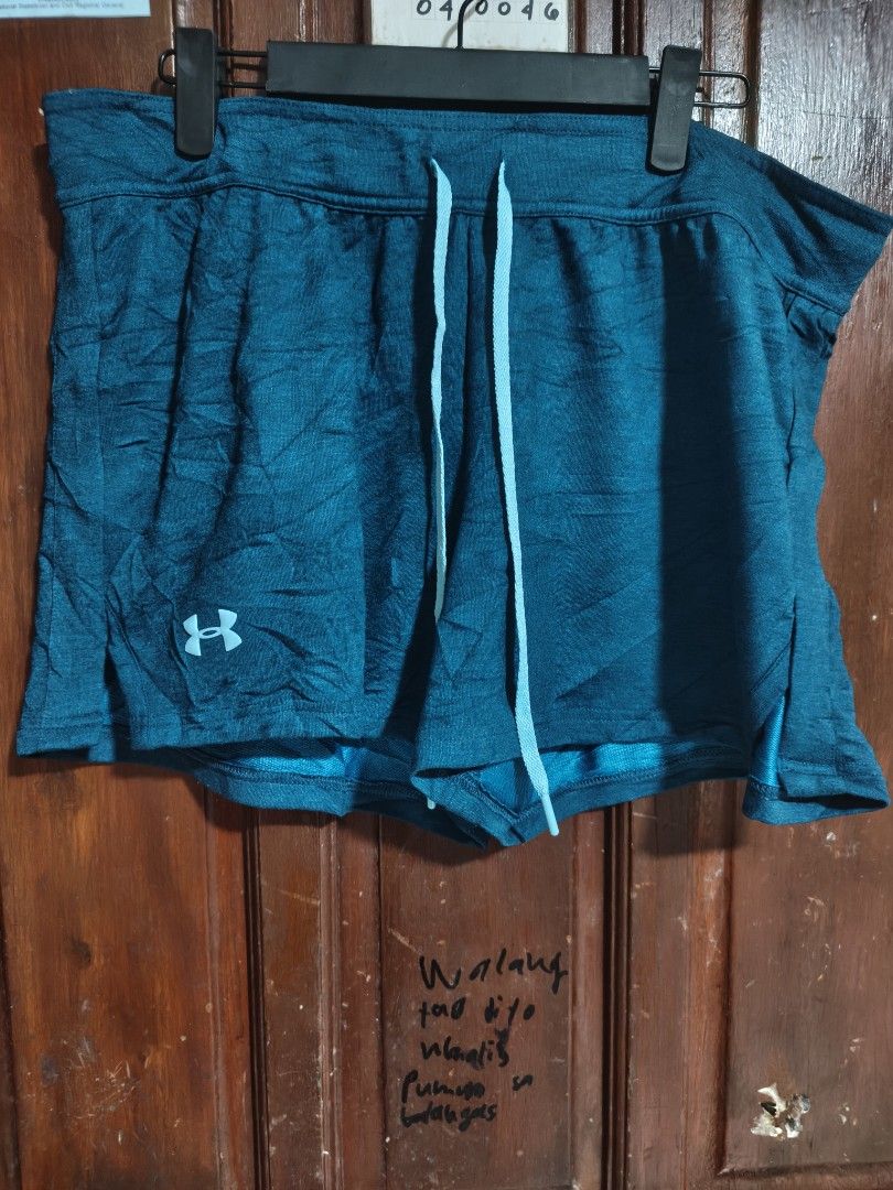 Under Armour Teal Athletic Shorts (Category: Shorts) located in Quezon City. Submitted by makmakramirez (Listing ID 1461824063, Image 1). Description: size 32-40 length 13inches - Teal Under Armour athletic shorts - Loose fit with drawstring waist - Ideal for workouts or lounging - Made in Jordan - Size L/G loc Santa Lucia novaliches.