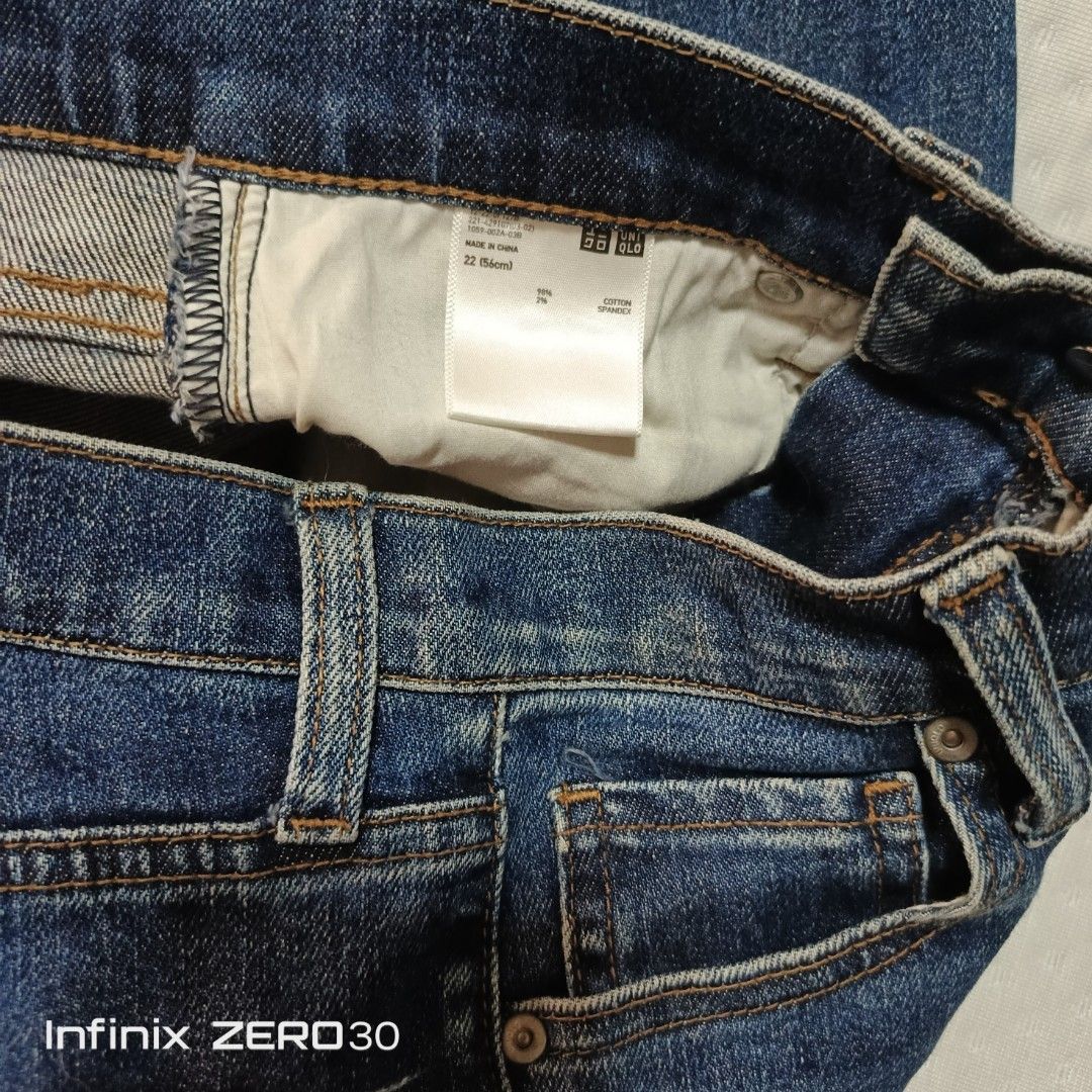 UNIQLO JEANS 26 (Category: Jeans) located in Quezon City. Submitted by ahyaladyblue (Listing ID 1462021304, Image 3). Description: .