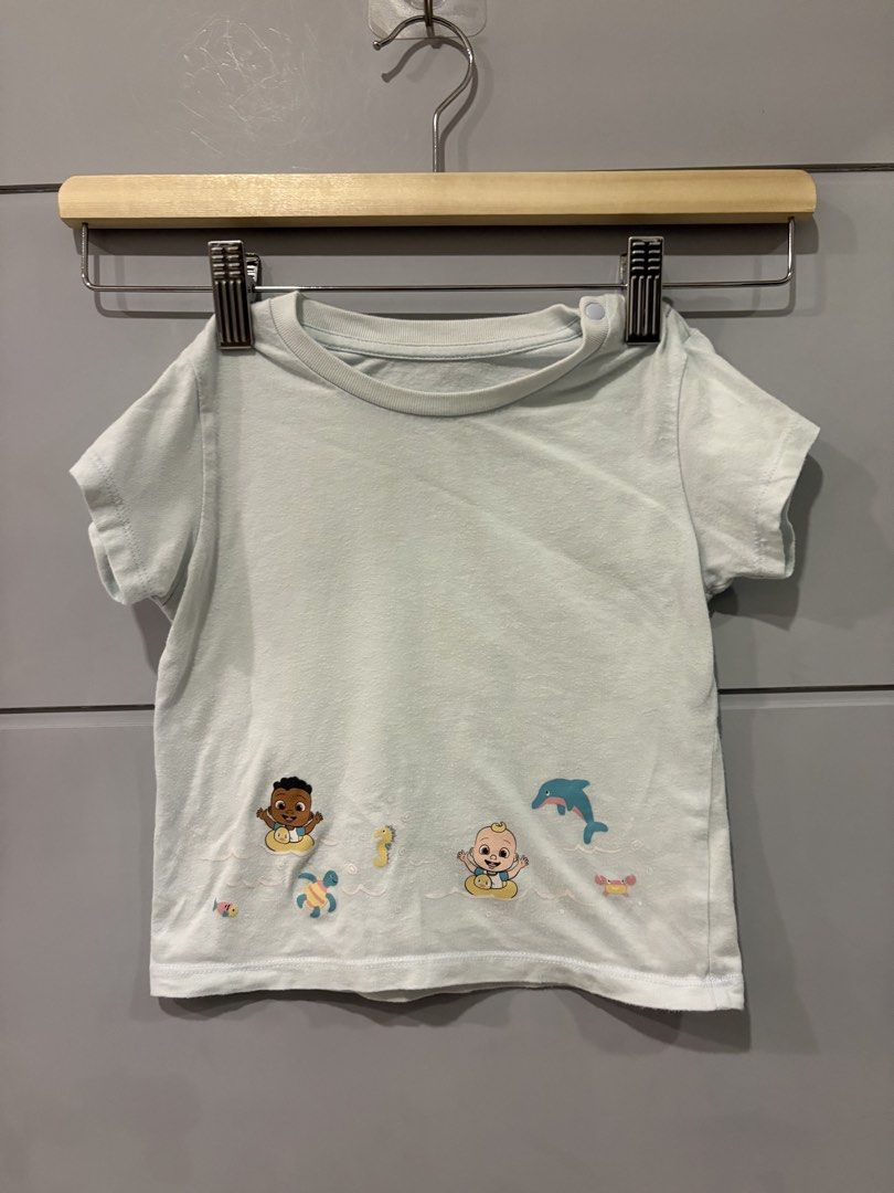 UNIQLO KIDS COCOMELON TSHIRT (size80) (Category: Babies & Kids Fashion) located in Lipa City. Submitted by upcycle_alley (Listing ID 1462024949, Image 1). Description: .