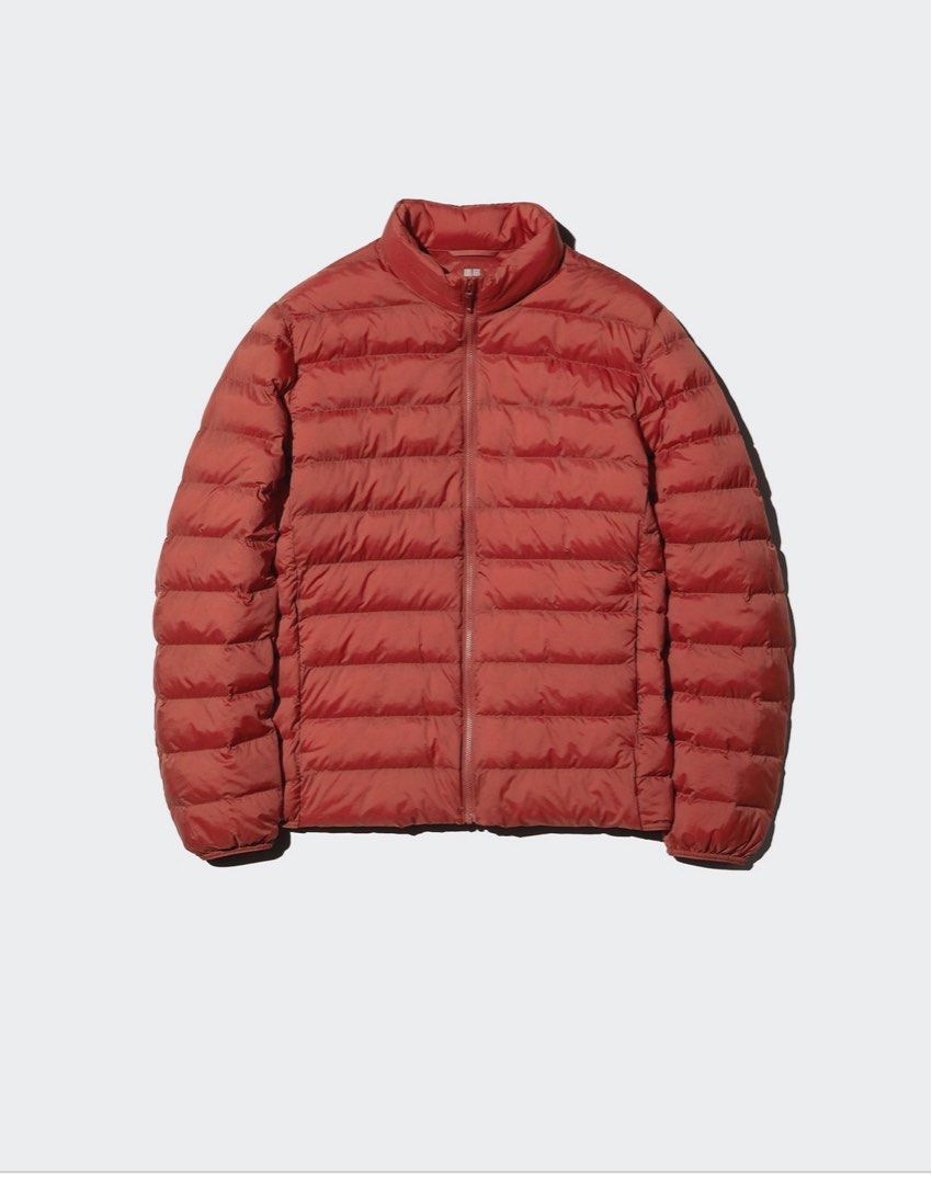 UNIQLO MEN'S PUFFTECH JACKET (Category: Coats, Jackets and Outerwear) located in Makati City. Submitted by valuablefinds (Listing ID 1461806943, Image 2). Description: Selling a high-performance Uniqlo PUFFTECH jacket in pristine, almost-new condition. Super lightweight yet surprisingly warm, designed with advanced Nano Design technology and durable water repellency. Perfect for travel, daily OOTDs, or chilly weather! Condition: Almost New / Exce