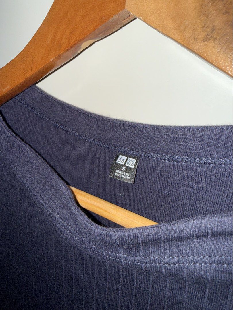 Uniqlo Shirt Navy Blue (Category: Shirts) located in Batangas. Submitted by nikowole (Listing ID 1461888101, Image 1). Description: .
