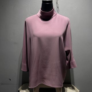 (Category: ) located in . Submitted by jensbrandedthriftedstore (Listing ID 1461864878, Image 1). Description: .