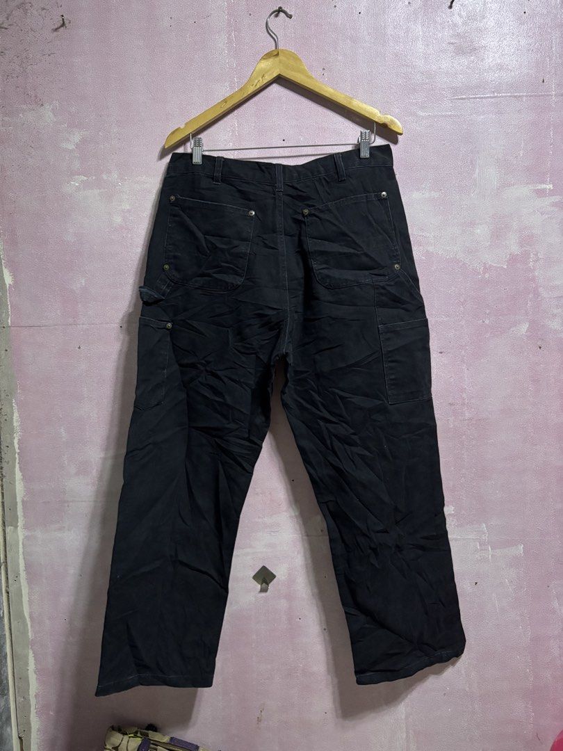 UTIMUS DOUBLE KNEE PANTS (Category: Jeans) located in Manila. Submitted by mangbebong_05 (Listing ID 1461927508, Image 2). Description: UTIMUS DOUBLE KNEE CARPENTER PANTS WAIST 35 LENGTH 41 LEG OPENING 9.5 EXCELLENT CONDITION BRANDNEW.