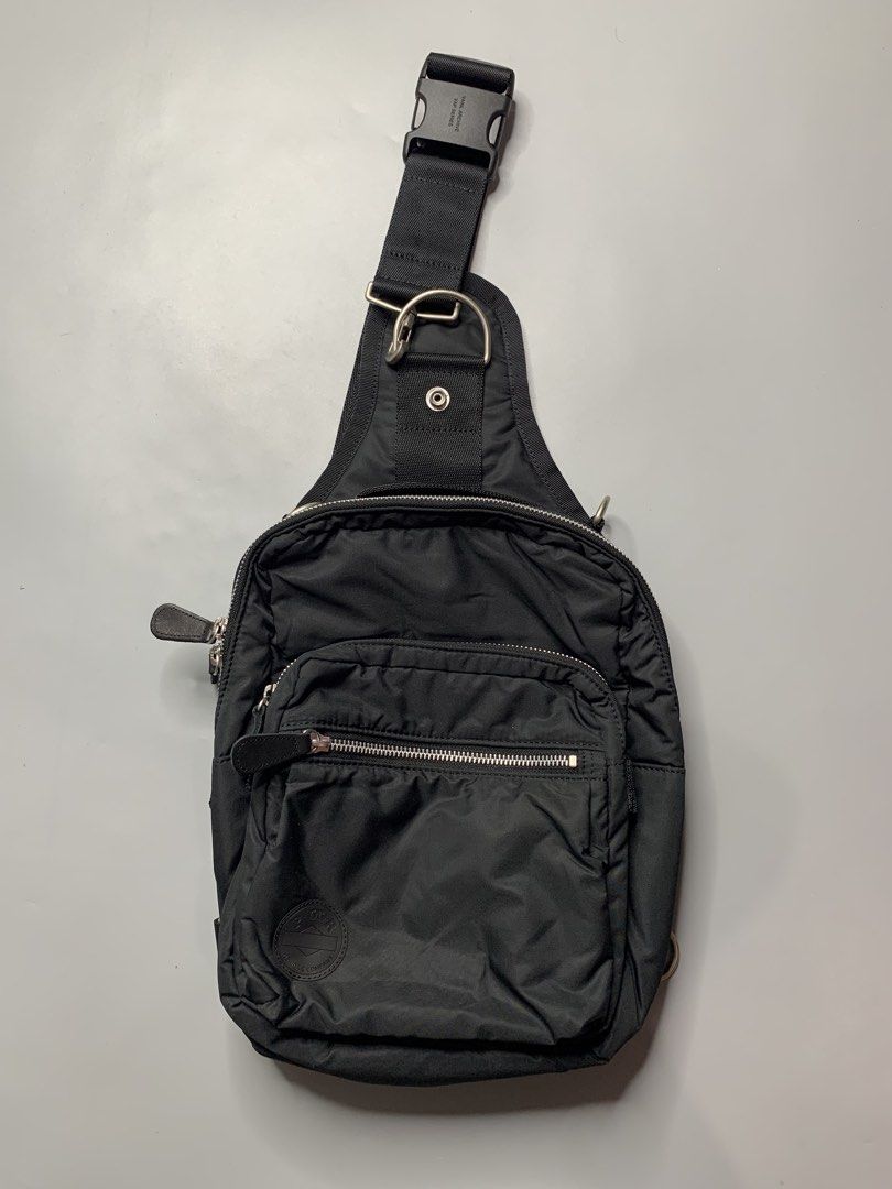 VAINL ARCHIVE Cross body Bag (Category: Sling Bags) located in Binan City. Submitted by hybrid_archival_theory (Listing ID 1462030491, Image 1). Description: VAINL ARCHIVE x POTR Sling Shoulder Bag Mens • No Inclusions • Bag Only Please Check Detailed Photos Posted For Your Reference Thankyou!!! •VAINL ARCHIVE × POTR Sling Shoulder Bag •This special collaboration model features a unique multi-compartment silhouette designed in partnership with Yo