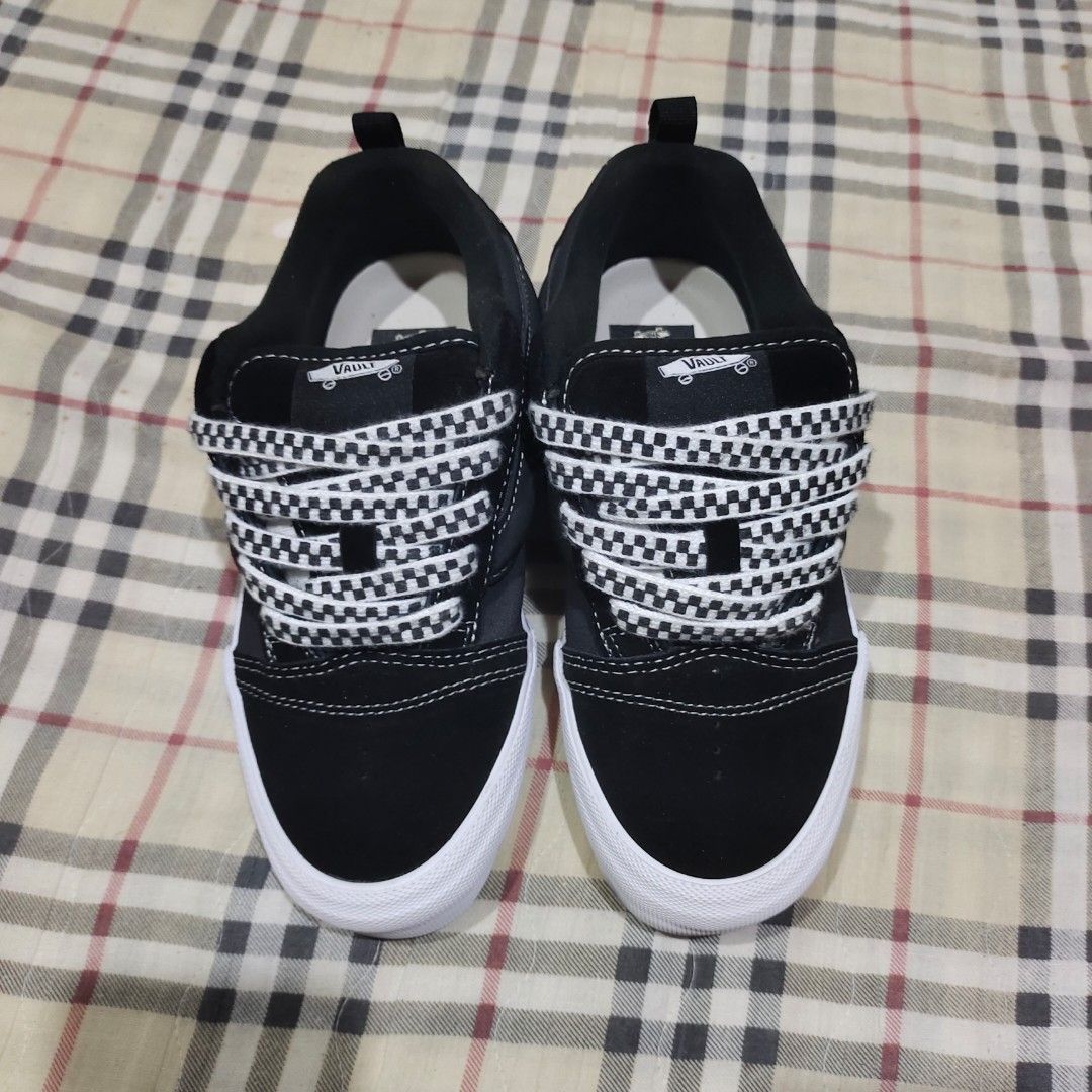 Vans KNU Skool🔥 Size 6.5Womens (Category: Sneakers) located in Cebu City. Submitted by hasolehard (Listing ID 1461827823, Image 3). Description: Vans KNU Skool 🔥 Legit💯 Size 6.5Womens❕1,350 only 💸 Excellent condition 👌 Cebu can do shipping nationwide 📦 Pm me for fast negotiation 📥 .