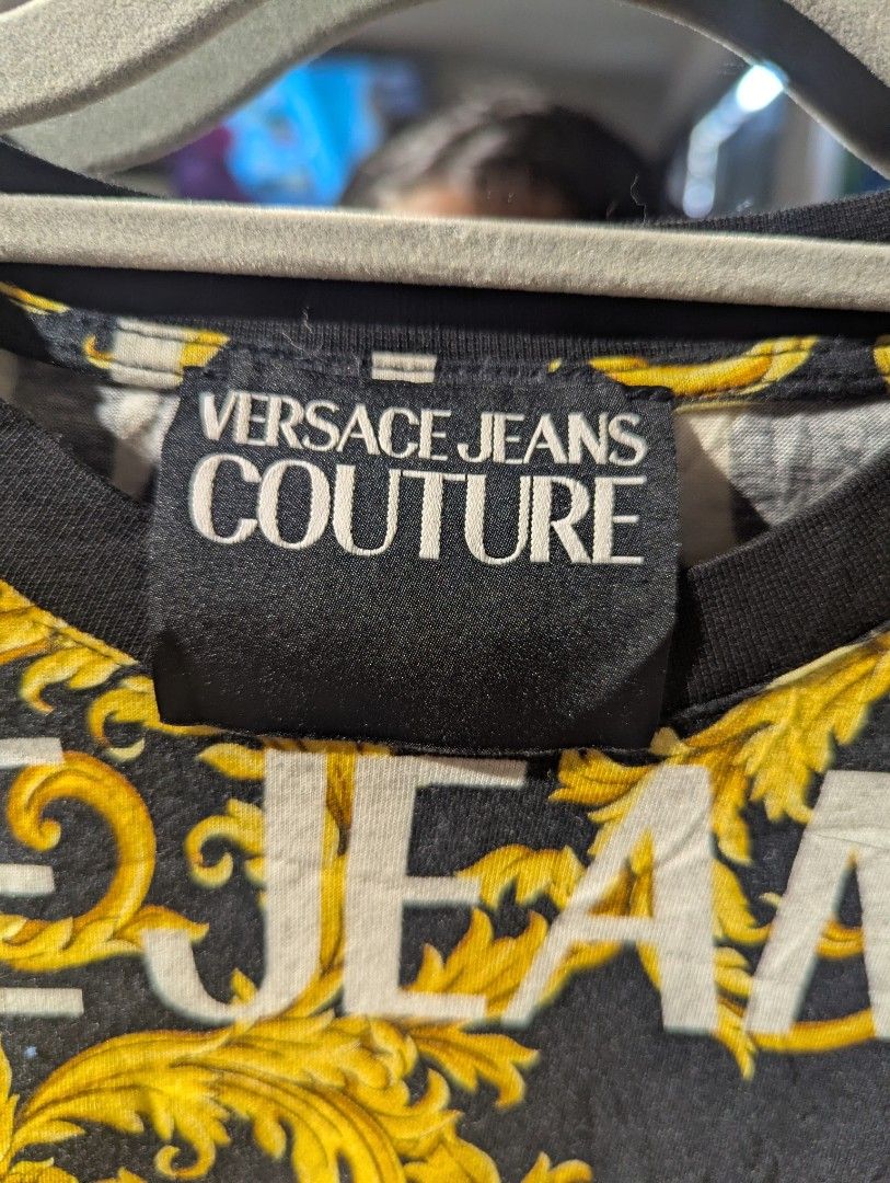 Versace men shirt (Category: Tshirts & Polo Shirts ) located in Mabalacat. Submitted by samberr1827 (Listing ID 1461988375, Image 2). Description: .
