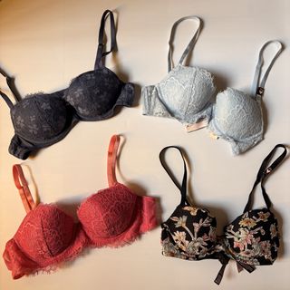 (Category: ) located in . Submitted by kaelian_couture (Listing ID 1461931946, Image 1). Description: .