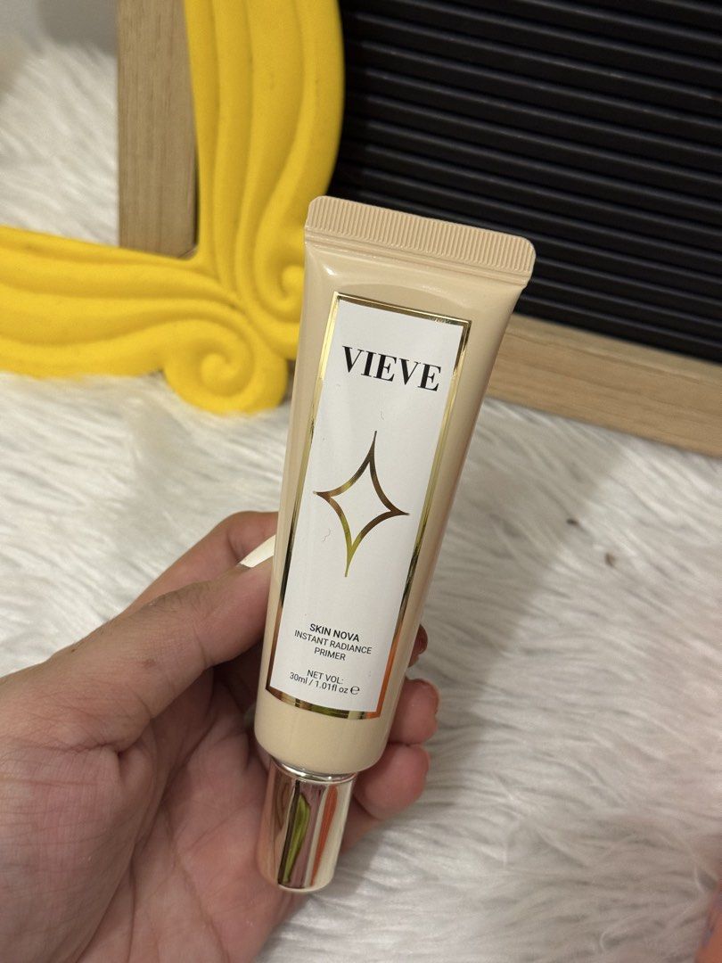 VIEVE Skin Nova Instant Radiance Primer (Category: Makeup) located in Quezon City. Submitted by quirksandcurls (Listing ID 1461956944, Image 2). Description: .