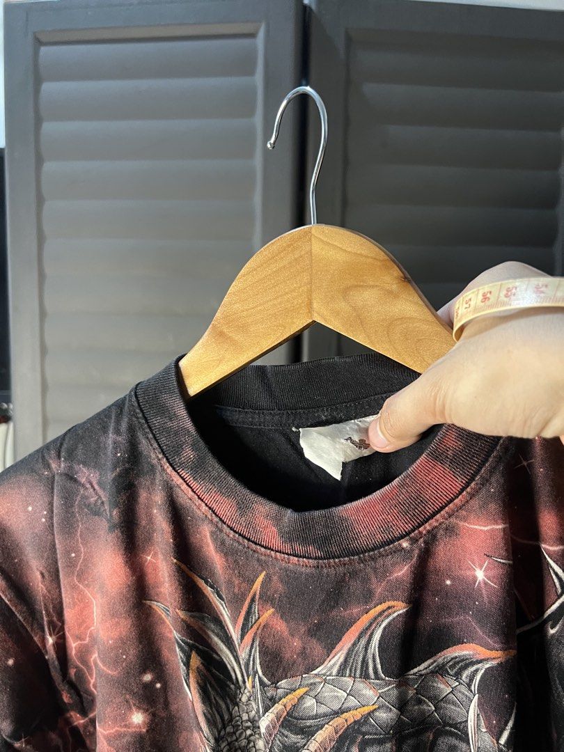 Vintage Back-to-Back Dragon Tee (Category: Tshirts & Polo Shirts ) located in Angono. Submitted by odd.fitt (Listing ID 1461982723, Image 3). Description: Medium 22W 27L No issue No side stitch.