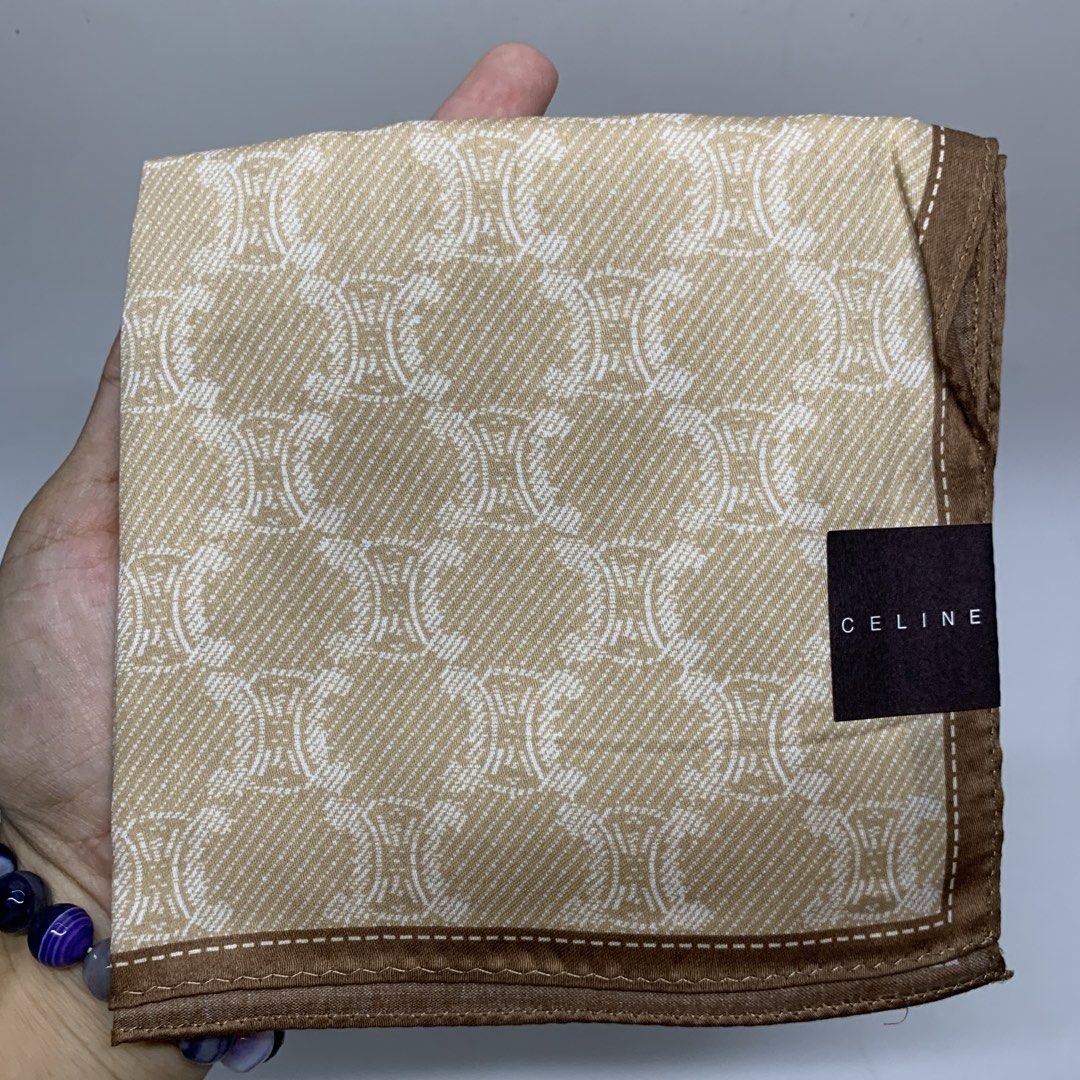 Vintage CELINE Macadam Triomphe Handkerchief (Category: Scarves) located in General Trias. Submitted by shxx_phine (Listing ID 1461920305, Image 2). Description: 📌LP posted, PLS refrain from haggling 📌 all items are japan surplus finds 📌 STRICTLY mine now, pay after invoice 📌 NO RUSH shipping (we ship every tues & fri, depending on our availability) 📌 NO cancellation, return and refunds mod | j&t, lalamove mop | gcash , maribank 📍cavite, ph