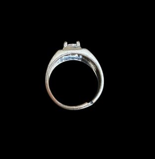 (Category: ) located in . Submitted by streetstorelife (Listing ID 1462013852, Image 1). Description: .