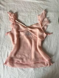 (Category: ) located in . Submitted by clothesanewlife (Listing ID 1461975901, Image 1). Description: .