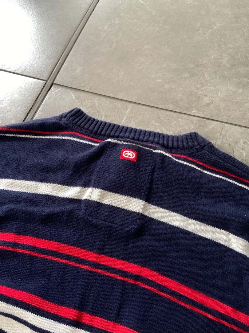 VINTAGE ECKO UNLTD (Category: Hoodies) located in Manila. Submitted by drenren (Listing ID 1461828868, Image 3). Description: 28x23 9.5/10 condition 1,100 free sf na dm me available pa.