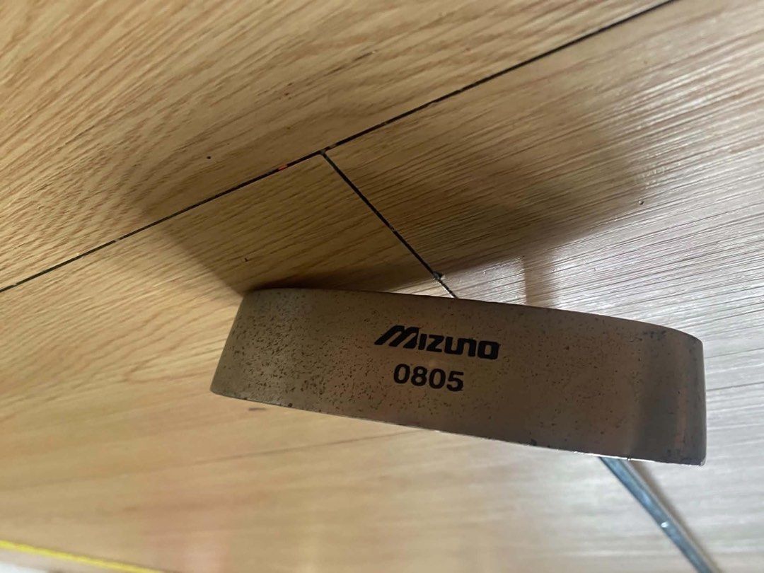 Vintage Mizuno 0805 blade golf putter (Category: Golf) located in Pasig City. Submitted by califinestcollectibles (Listing ID 1461841499, Image 1). Description: Vintage Mizuno 0805 blade golf putter SH#0010 35 inch Product Details Brand: Mizuno Model Number: 0805 Club Type: Blade-style putter Material: Metal construction with a classic finish Original/authentic From USA Pick Up at One Oasis condominium Ortigas extension pasig city Or Delivery via