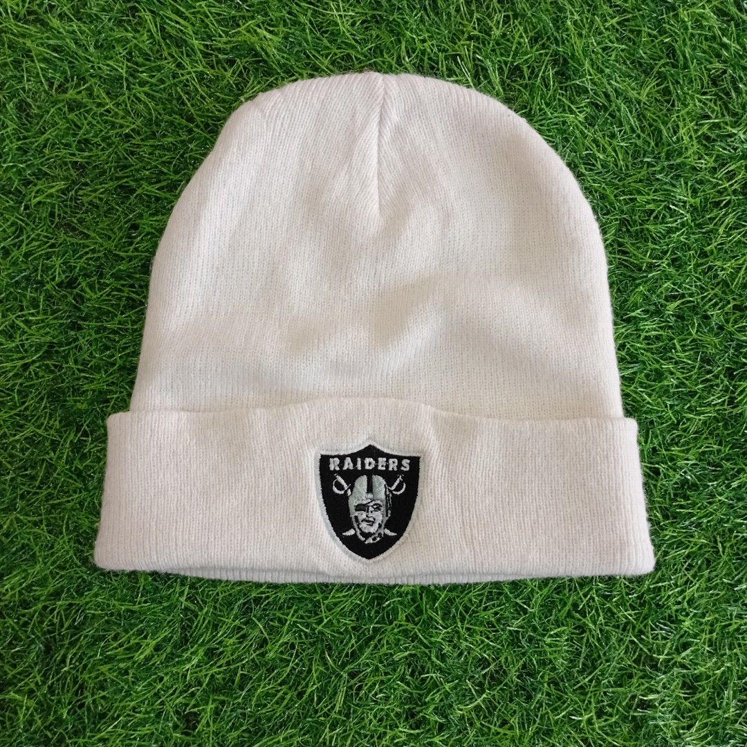 vintage nfl raiders bonnet (Category: Caps & Hats) located in Muntinlupa City. Submitted by rianrax3012 (Listing ID 1461864148, Image 1). Description: .