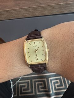 (Category: ) located in . Submitted by ayconceptstore (Listing ID 1461843047, Image 1). Description: .