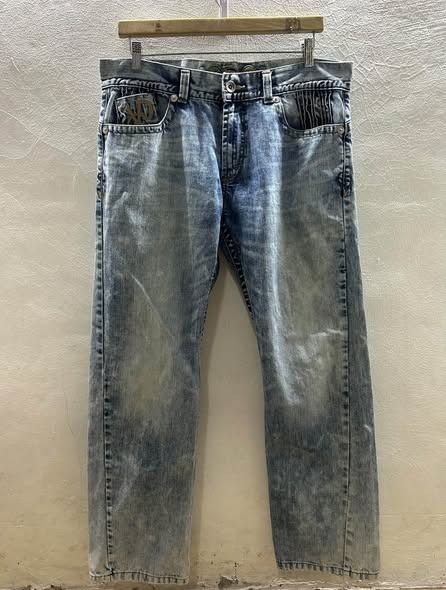 VINTAGE VON DUTCH WASHED PANTS (Category: Jeans) located in Caloocan City. Submitted by j3ngsanity (Listing ID 1461958409, Image 1). Description: BEWANG 36 to 38 HABA 41 HEM 8.5 ISSUE : MIN DISTRESS ON HEM.