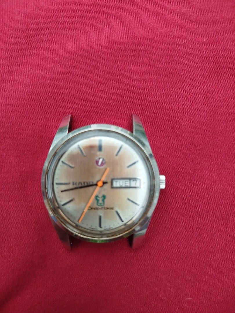 Vintage watch (Category: Hands & Nails) located in Manila. Submitted by jojo.welter (Listing ID 1461807168, Image 2). Description: Rado green horse perfect condition .