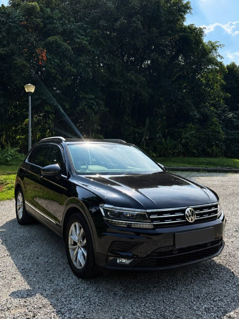 Volkswagen Tiguan 1.4 TSI DSG Highline (A) (Category: Used Cars) located in Singapore. Submitted by digitsarelife (Listing ID 1461913065, Image 1). Description: Direct Owner Sale* Volkswagen Tiguan 1.4A TSI Comfortline EQP Panoramic Roof Owner Count 2 Mileage 117,000km Road tax till 14th November 2026 Servicing just done Brand new Paintwork no dents or chips 2 Keys Can help to assist with loan Can deal privately too! Thanksss.