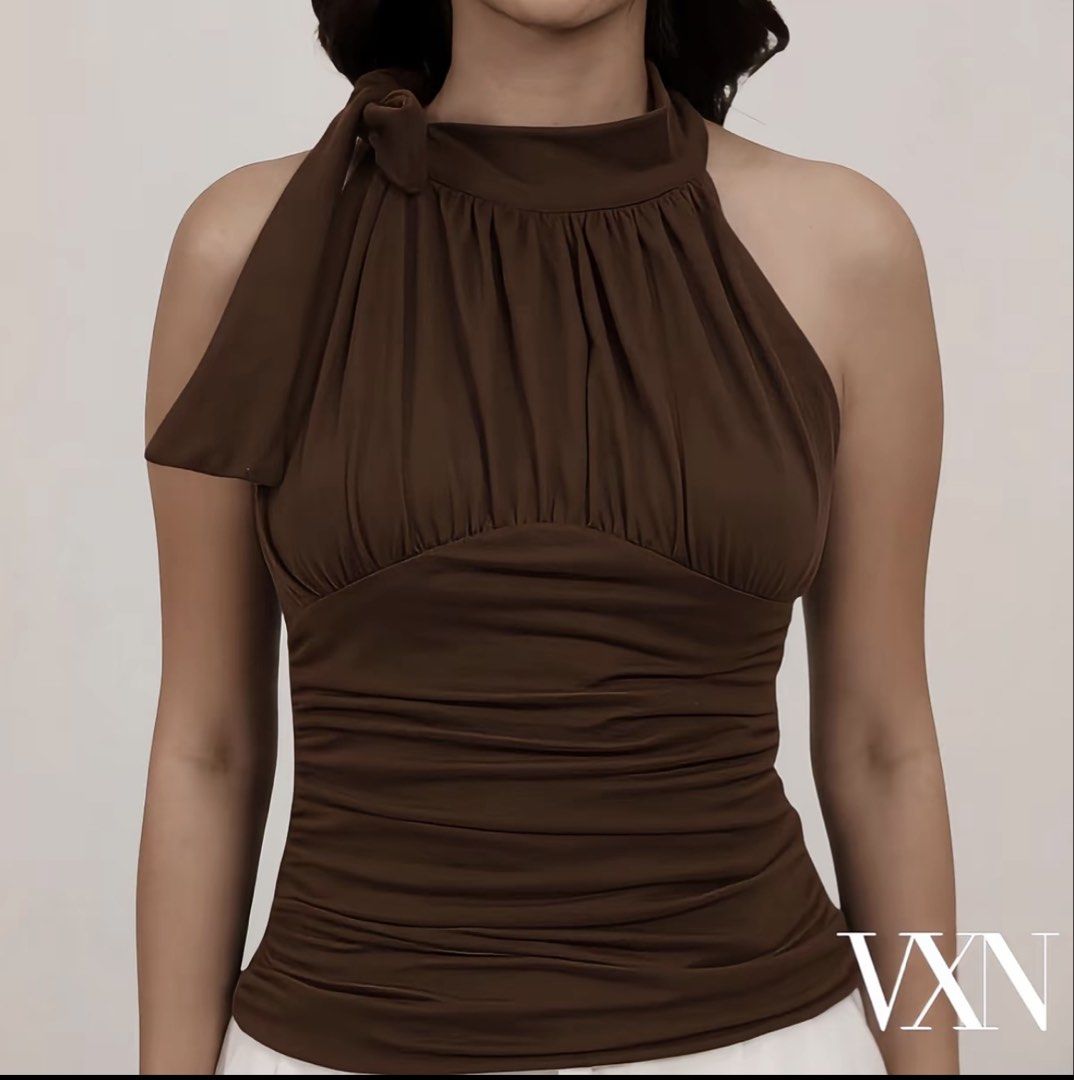 VXN Ysabel Ruched Halter Top SIZE S (Category: Sleeveless) located in Malabon City. Submitted by kitzeune (Listing ID 1461821894, Image 3). Description: - brand new - comes with the packaging - never been worn or washed, arrived just few days ago rfs: not my style BUNDLE: get all for 400, free sf.