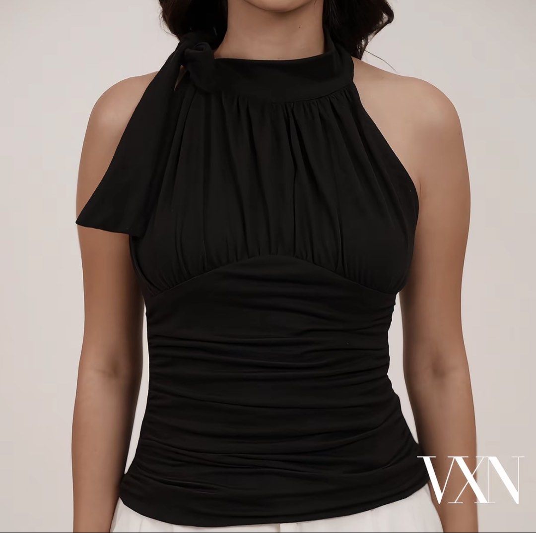 VXN Ysabel Ruched Halter Top SIZE S (Category: Sleeveless) located in Malabon City. Submitted by kitzeune (Listing ID 1461821894, Image 2). Description: - brand new - comes with the packaging - never been worn or washed, arrived just few days ago rfs: not my style BUNDLE: get all for 400, free sf.