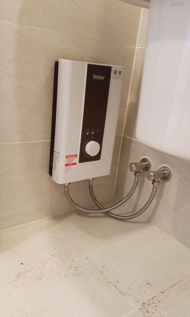Water heater (Category: Water Heater & Instant Showers) located in Manila. Submitted by mackieboy_756 (Listing ID 1461851437, Image 1). Description: 🚿Water heater💯 ☑️1year warranty/reciept ☑️5years heating element ☑️Cash on delivery ☑️Free installati ☑️Pick up/lalamove/grab ☑️Test before you pay 📌Avilable brand👇 👉Haier 👉Smart energy💯 👉Stiebell eltron 👉champs trimark 👉Rheem 👉Panasonic 👉Vector ➡️MULITI POINT OR SINGLE POINT☑️💯 ‼️NOTE‼️