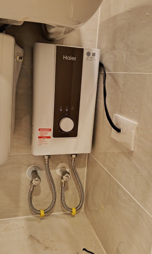 Water heater (Category: Water Heater & Instant Showers) located in Manila. Submitted by mackieboy_756 (Listing ID 1461851437, Image 3). Description: 🚿Water heater💯 ☑️1year warranty/reciept ☑️5years heating element ☑️Cash on delivery ☑️Free installati ☑️Pick up/lalamove/grab ☑️Test before you pay 📌Avilable brand👇 👉Haier 👉Smart energy💯 👉Stiebell eltron 👉champs trimark 👉Rheem 👉Panasonic 👉Vector ➡️MULITI POINT OR SINGLE POINT☑️💯 ‼️NOTE‼️