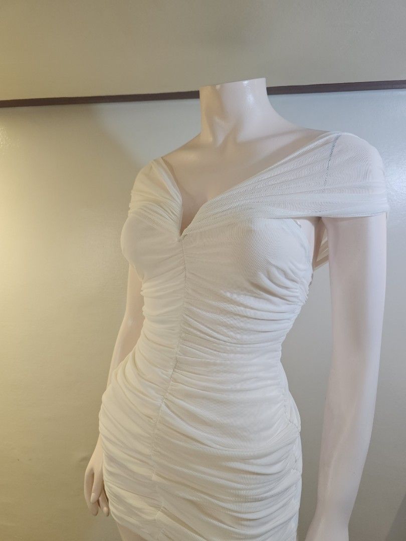 White Ruched Off-Shoulder Mesh Dress (Category: Dresses) located in Antipolo. Submitted by ancheska_ (Listing ID 1461801449, Image 3). Description: Xs-Small No Issue 📍Upper Antipolo .