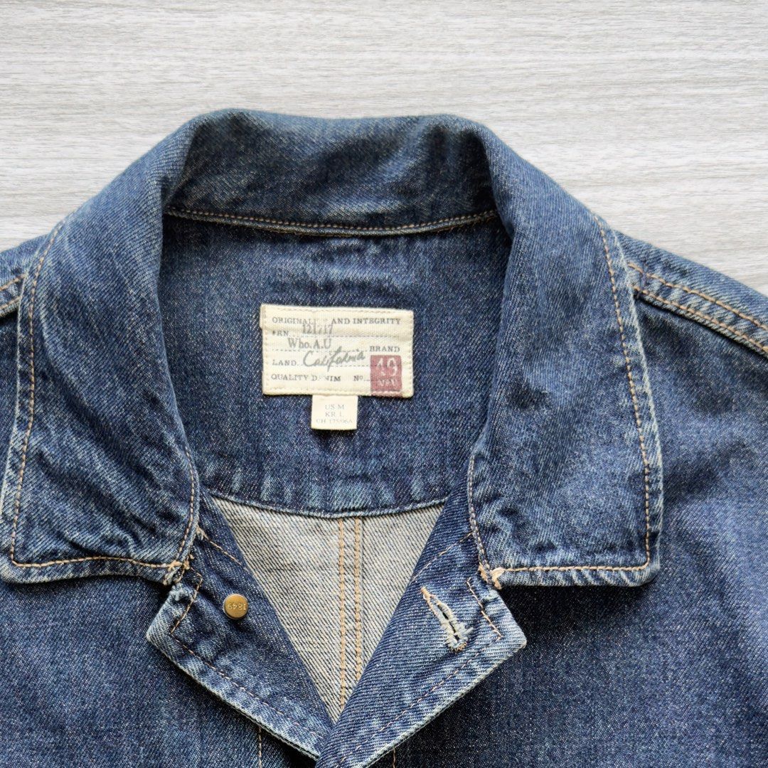 WHO.A.U Denim Chore Jacket (Category: Coats, Jackets and Outerwear) located in Zamboanga. Submitted by timelytreasuresthrift (Listing ID 1461810818, Image 3). Description: WHO.A.U Denim Chore Jacket Excellent Condition Actual measurements (Inches): 30.5 Length 21.5 Armpit to armpit 17 Shoulder 25.5 Sleeve Php 1,800 + sf.