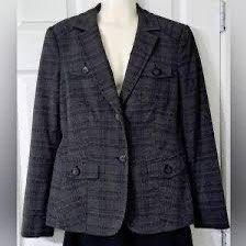 Women's Plaid Blazer Jacket (Category: Coats, Jackets and Outerwear) located in Manila. Submitted by edgiedge (Listing ID 1461829030, Image 1). Description: Grey plaid blazer. Two-button closure. Has front flap pockets and chest pockets. Great for work or casual wear. Looks sharp. ₱100.