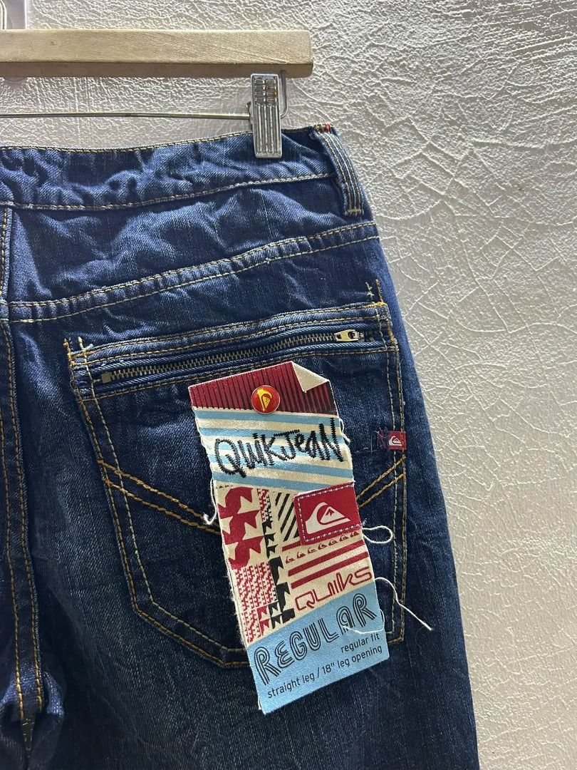 WOMENS VINTAGE QUICKJEANS (Category: Jeans) located in Caloocan City. Submitted by j3ngsanity (Listing ID 1461957738, Image 3). Description: BEWANG 32" HABA 41" HEM 7.5".