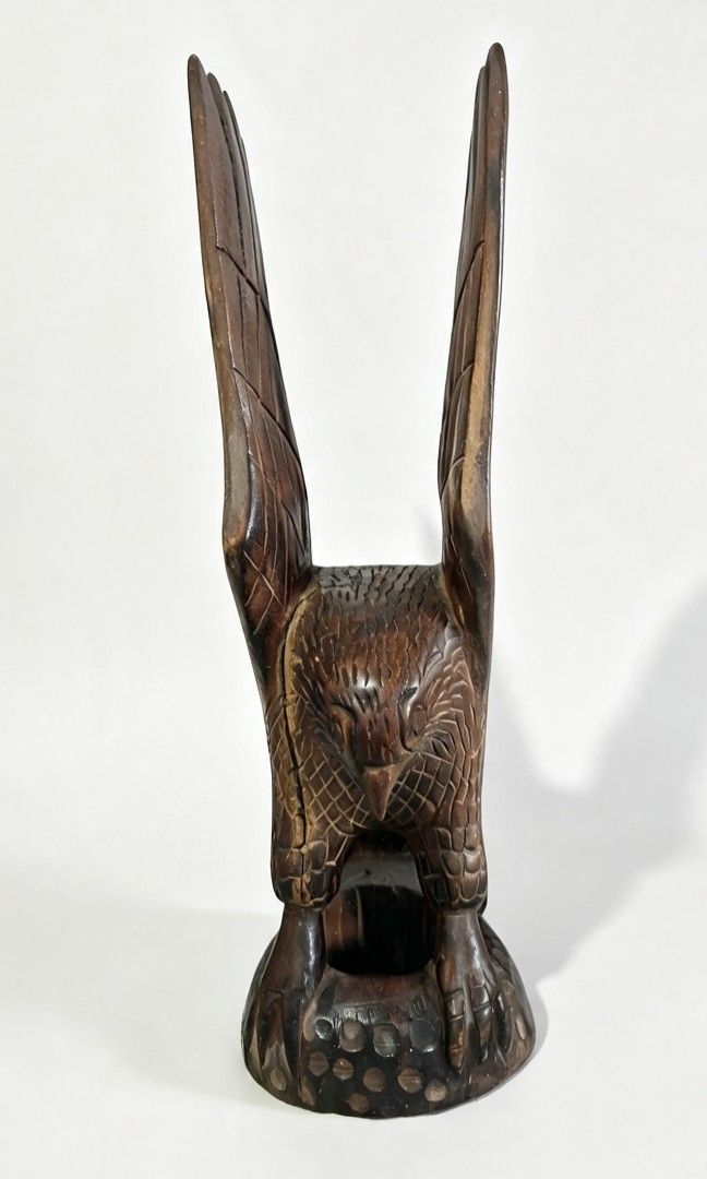 Wooden Eagle Display (Category: Other Home Decor) located in Bulacan. Submitted by gjeen (Listing ID 1461814254, Image 2). Description: - 17 x 5.5 in - hardwood (heavy) - with crack on one side, please refer to the picture for reference.