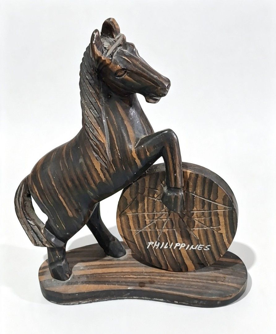 Wooden Horse Display (Category: Other Home Decor) located in Bulacan. Submitted by gjeen (Listing ID 1461812791, Image 1). Description: .
