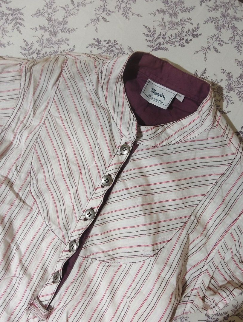 Wrangler purple Y2K-style blouse (Category: Blouses) located in Bulacan. Submitted by angel.decluttersx (Listing ID 1461985074, Image 2). Description: large size on tag L 26" W 16" needs washing cotton fabric material.