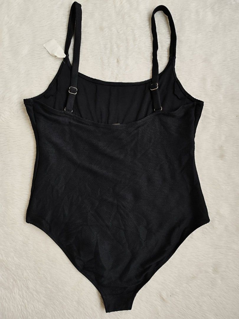 (XL) Old Navy Swimsuit (Category: Bikinis & Swimsuits) located in Paranaque City. Submitted by sl_shop05 (Listing ID 1461819655, Image 2). Description: 🌻Like New🌻 ✨Brand: OLD NAVY ➡️Padded 🌼Size: XL 🅑🅐🅢🅘🅒 🅡🅤🅛🅔🅢 ⚡️𝚂𝚎𝚝𝚝𝚕𝚎 𝚢𝚘𝚞𝚛 𝚙𝚊𝚢𝚖𝚎𝚗𝚝 𝚘𝚗 𝚝𝚒𝚖𝚎 ⚡️𝙽𝚘 𝚁𝚎𝚝𝚞𝚛𝚗, 𝙽𝚘 𝙴𝚡𝚌𝚑𝚊𝚗𝚐𝚎. ⚡𝙽𝚘 𝙲𝚊𝚗𝚌𝚎𝚕𝚕𝚊𝚝𝚒𝚘𝚗 𝚘𝚏 𝙾𝚛𝚍𝚎𝚛. ⚡️𝚈𝚘𝚞𝚛 𝚂𝚒𝚣𝚎 𝚢𝚘𝚞𝚛 𝚛𝚎𝚜𝚙𝚘𝚗𝚜𝚒𝚋𝚒𝚕𝚒𝚝𝚢 ⚡𝙱𝚘𝚐𝚞𝚜 𝙱𝚞𝚢𝚎𝚛�