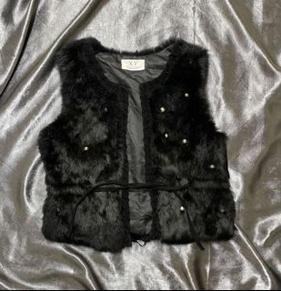(Category: ) located in . Submitted by kevinthriftshop (Listing ID 1461937077, Image 1). Description: .