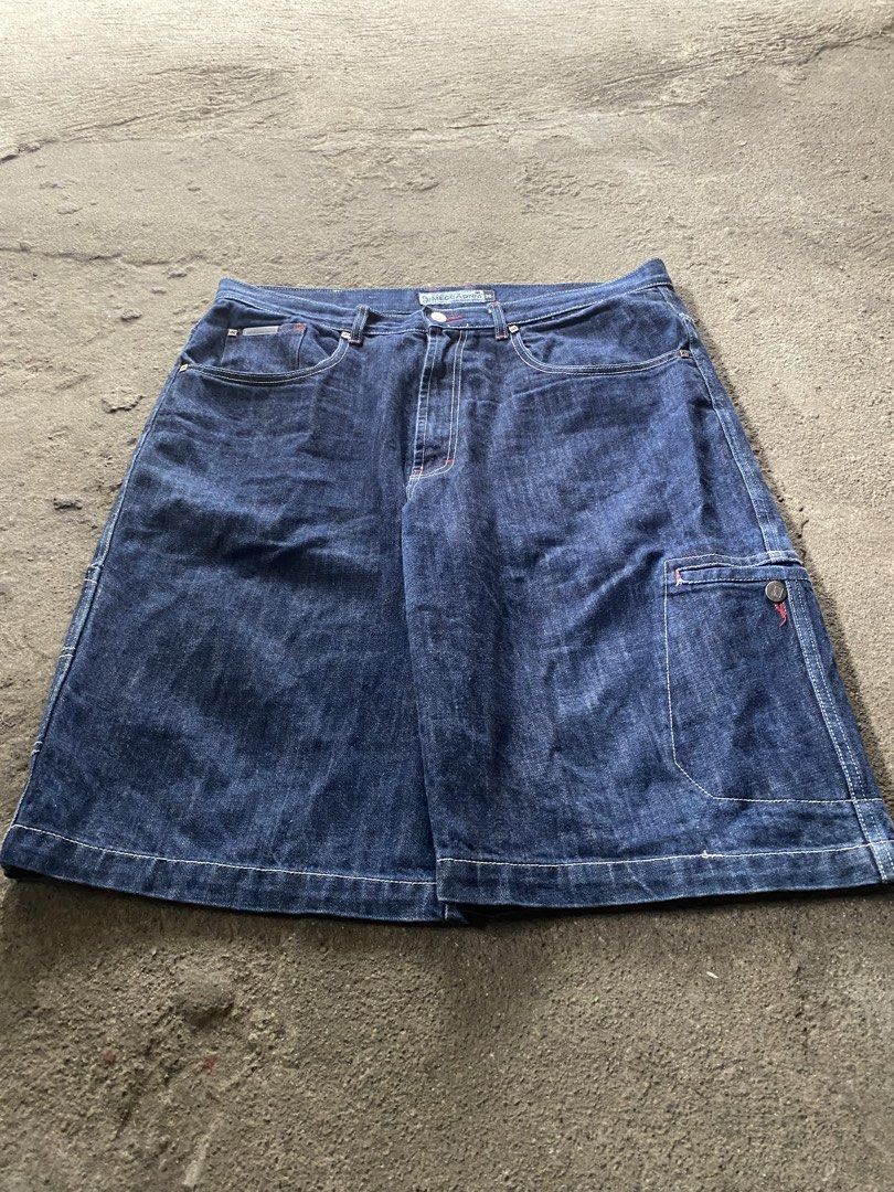 y2k meccadnm jorts (Category: Shorts) located in Caloocan City. Submitted by remythrift (Listing ID 1461845953, Image 1). Description: .