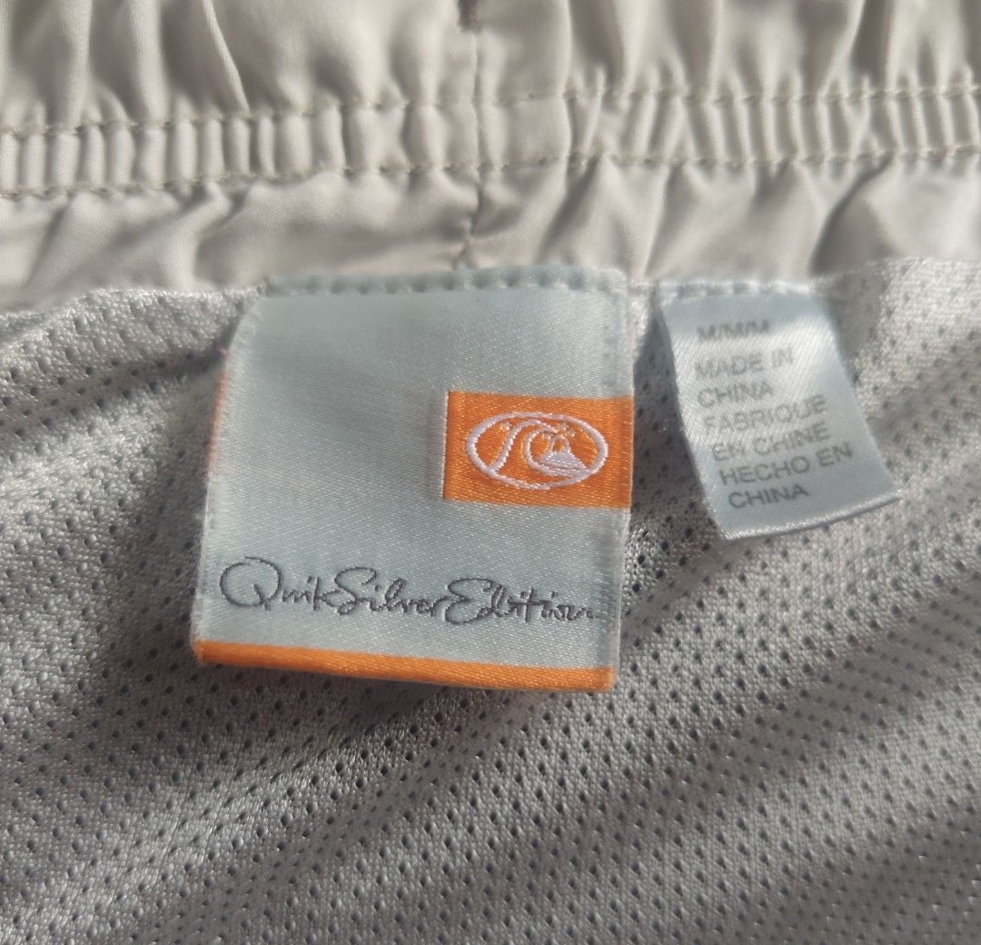 Y2K QuickSilver Edition Short (Category: Shorts) located in Manila. Submitted by iceman_17 (Listing ID 1461849894, Image 3). Description: Y2K QuickSilver Edition Brown Short Size M on tag.