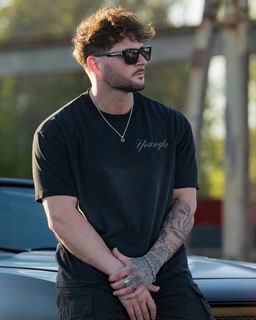 (Category: ) located in . Submitted by rethreadsactivewear (Listing ID 1461820313, Image 1). Description: .