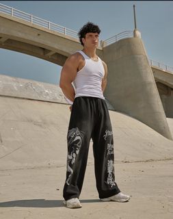 (Category: ) located in . Submitted by rethreadsactivewear (Listing ID 1461821981, Image 1). Description: .