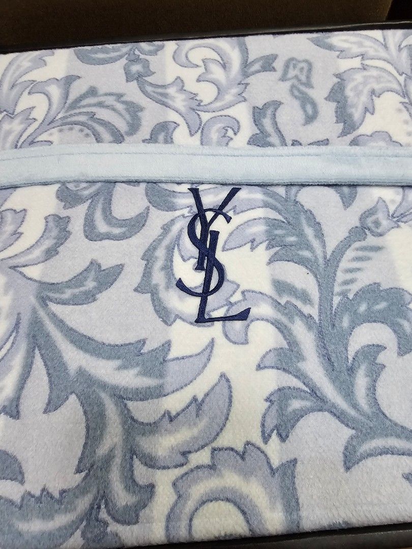 SALE❗YSL Blanket (Category: Bedding & Towels) located in Quezon City. Submitted by senyoramaria (Listing ID 1462016408, Image 2). Description: YSL Blanket 100% Cotton 140 x 200 cm Php2000❗.