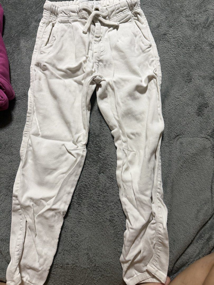 Zara boys linen pants (Category: Babies & Kids Fashion) located in Angeles City. Submitted by reginageorge22 (Listing ID 1461923934, Image 2). Description: Size 6 Cm 116 as per tag Bought in Zara store Guaranteed authentic Linen cotton blend + shipping .